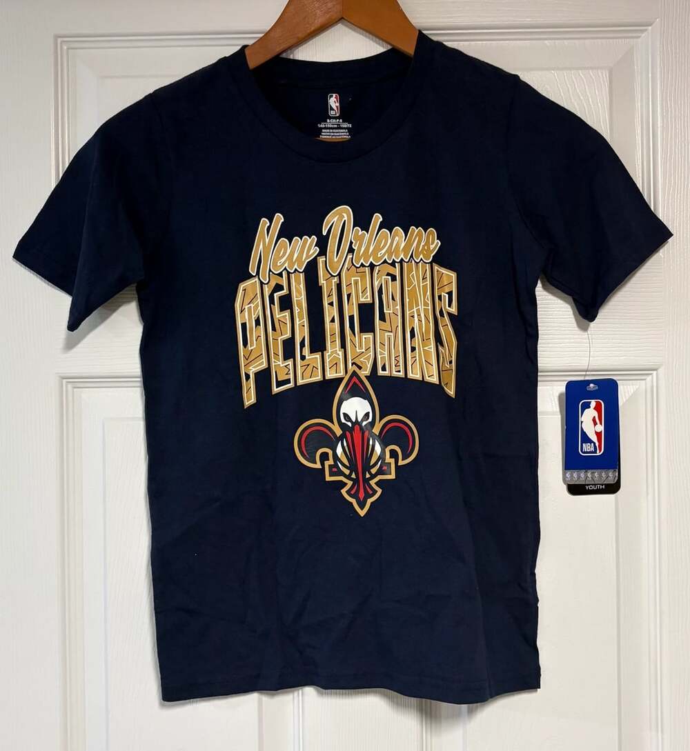 NBA New Orleans Pelicans T-Shirt Youth Size S (8) Navy